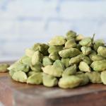 Whole Cardamom by HajMadi