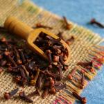 Whole Cloves by HajMadi